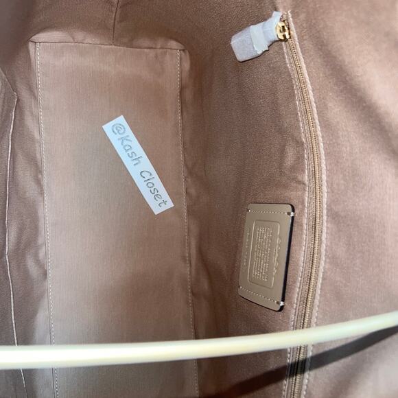 Coach Gallery Tote With Ladybug Floral Print Chalk Multi - Picture 8 of 12